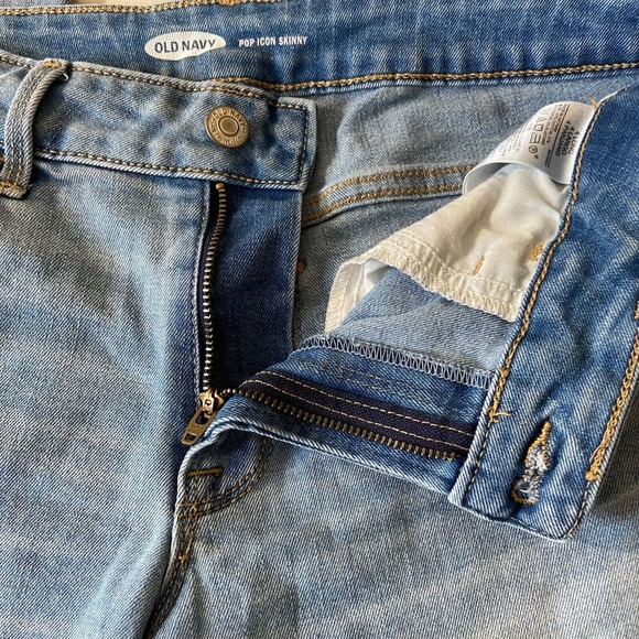Old Navy Pop Icon Skinny Jeans‎ Women Size 4 Long Blue Light Wash Distressed W28 - Picture 9 of 12
